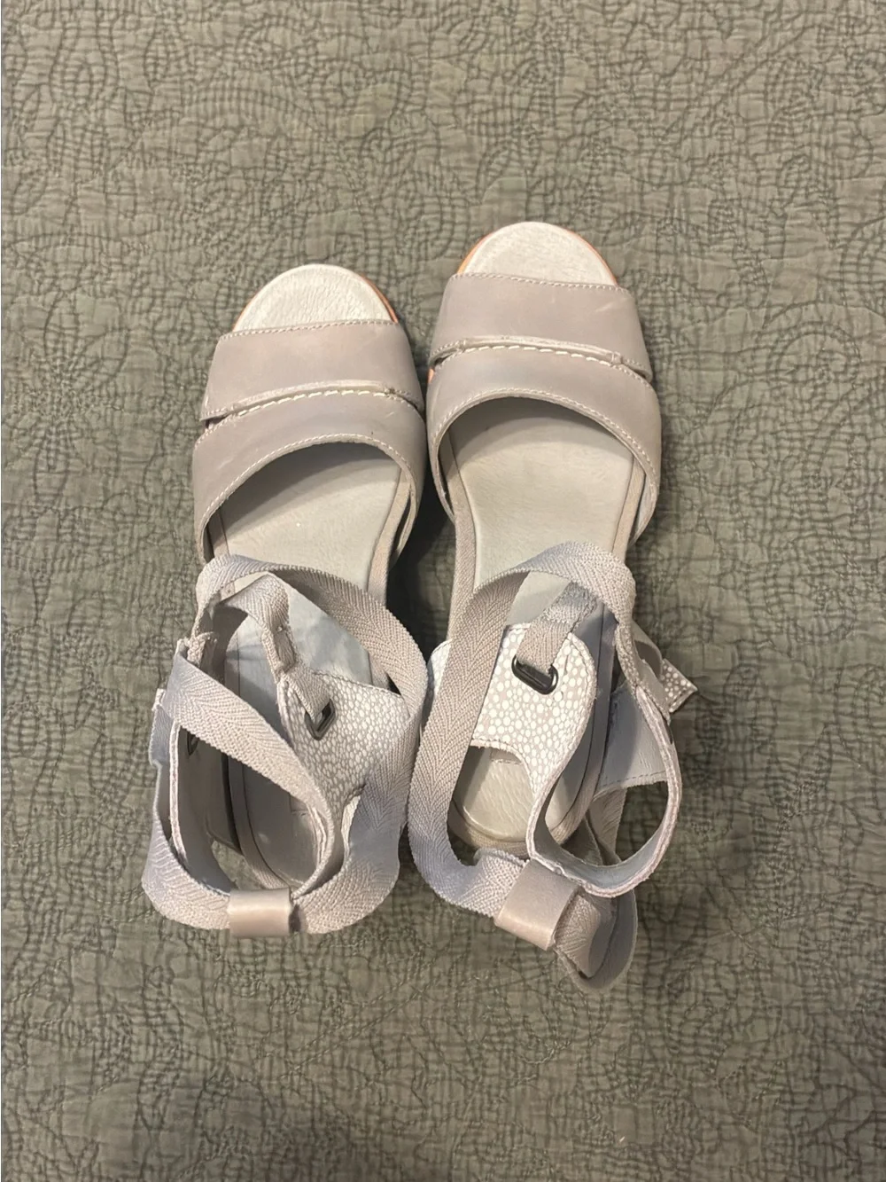 Sorel Women's Wedge Sandals in Light Taupe